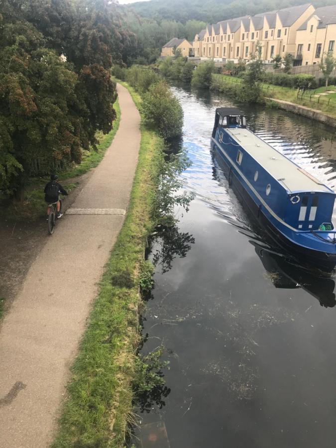 Swan View Appartement Bradford  Buitenkant foto